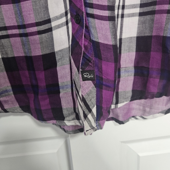 NWT Rails Hunter Plaid Shirt - Purple & Cream - Size Medium - CUSP Neiman Marcus - Picture 5 of 5